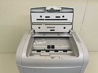 Dahle 150 sheet auto feed tray papierversnipperaar - afbeelding 5 van  7