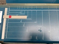 Dahle 558 rolsnijmachine op onderstel - afbeelding 3 van  7