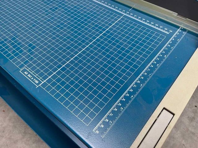 Dahle 558 rolsnijmachine op onderstel - afbeelding 5 van  7