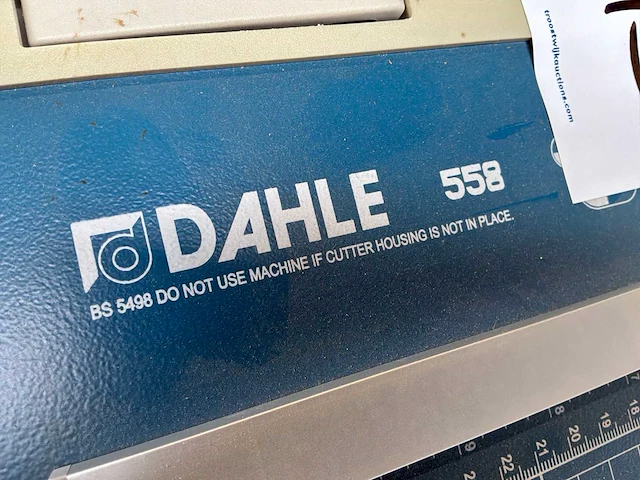 Dahle 558 rolsnijmachine op onderstel - afbeelding 7 van  7