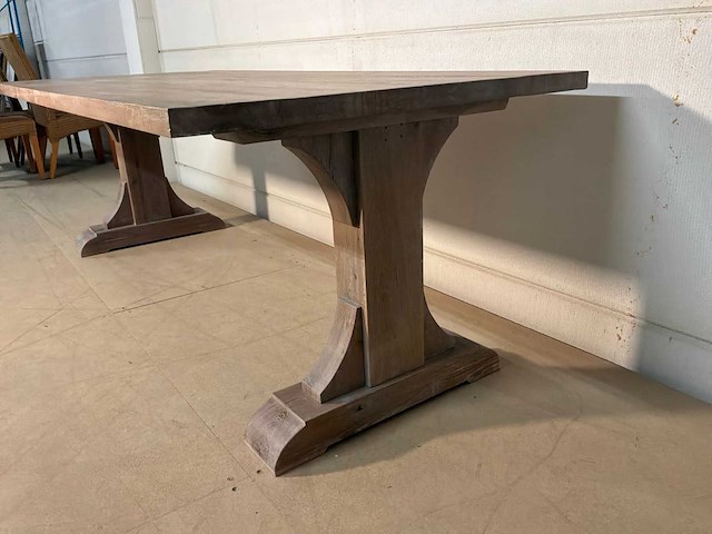 Dahlia houten eetkamertafel - afbeelding 11 van  13