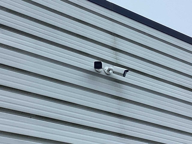 Dahua 14-delige beveiligingcamerasysteem met nrv recorder en 40”-samsung televisie - afbeelding 7 van  19