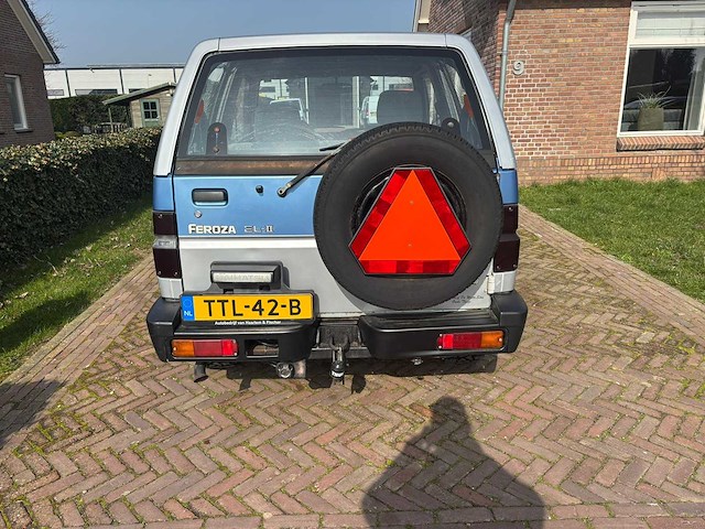 Daihatsu - 1992 - feroza - personenauto - afbeelding 3 van  9