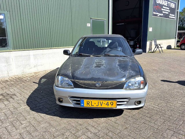 Daihatsu - 1997 - charade - daihatsu charade 1.3 - afbeelding 4 van  11
