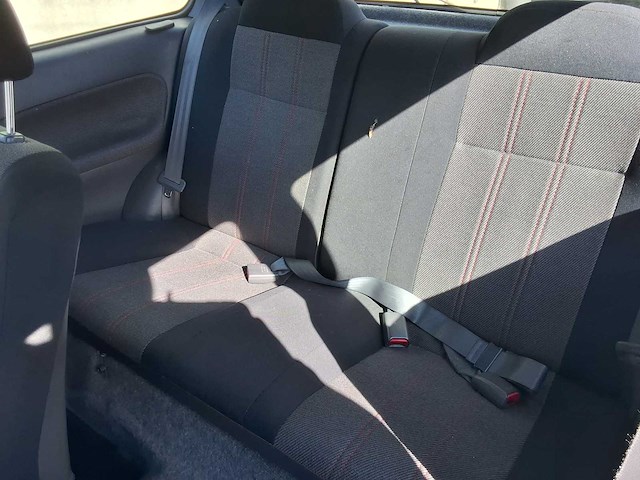 Daihatsu - 1997 - charade - daihatsu charade 1.3 - afbeelding 9 van  11