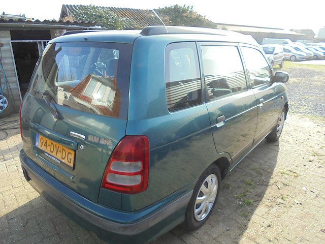 Daihatsu - 2000 - gran move - 1.6i-16v automaat - personenauto - afbeelding 3 van  9