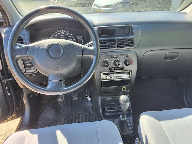 Daihatsu - 2003 - cuore - 1.0-12v tokyo - personenauto - afbeelding 3 van  8