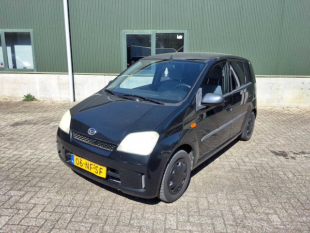 Daihatsu - 2003 - cuore - personenauto - afbeelding 1 van  18