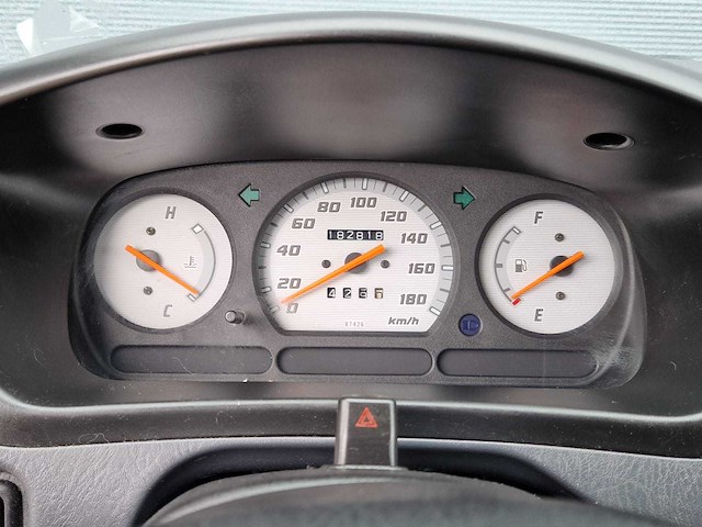 Daihatsu - 2004 - terios - 1.3 sxe - 31-pt-zl - afbeelding 7 van  24