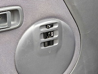 Daihatsu - 2004 - terios - 1.3 sxe - 31-pt-zl - afbeelding 9 van  24