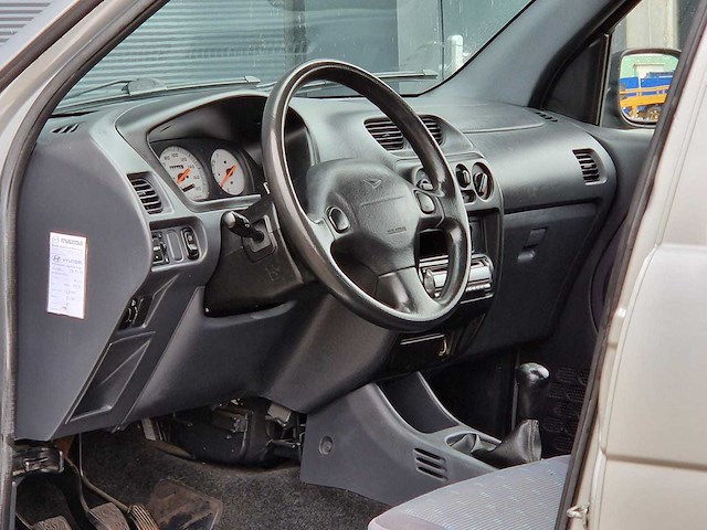 Daihatsu - 2004 - terios - 1.3 sxe - 31-pt-zl - afbeelding 24 van  24