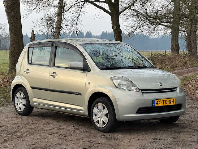 Daihatsu - 2006 - sirion 2 - 1.0-12v trend - 44-tk-nh - afbeelding 7 van  13