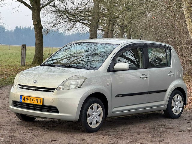 Daihatsu - 2006 - sirion 2 - 1.0-12v trend - 44-tk-nh - afbeelding 1 van  13