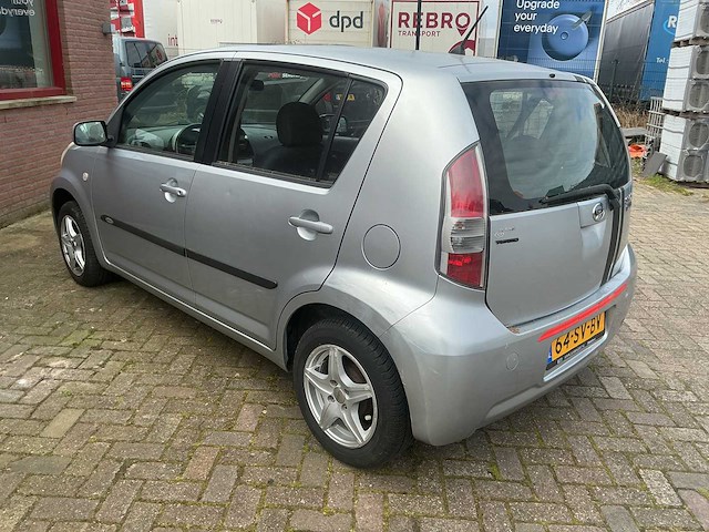 Daihatsu - 2006 - sirion 2 - 1.0-12v trend - personenauto - afbeelding 4 van  11