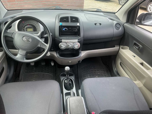 Daihatsu - 2006 - sirion 2 - 1.0-12v trend - personenauto - afbeelding 6 van  11