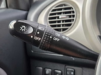 Daihatsu - 2006 - trevis - 1.0 - 17-th-dv - afbeelding 7 van  26