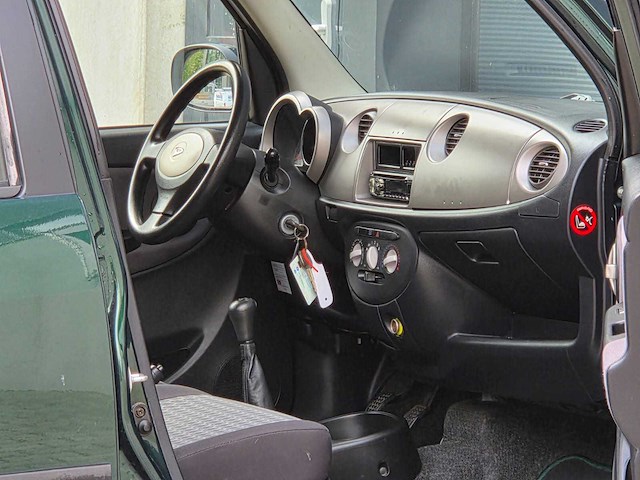 Daihatsu - 2006 - trevis - 1.0 - 17-th-dv - afbeelding 16 van  26