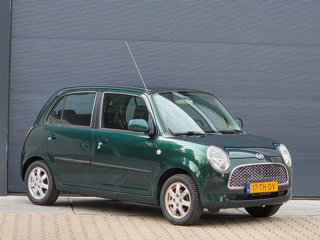 Daihatsu - 2006 - trevis - 1.0 - 17-th-dv - afbeelding 21 van  26