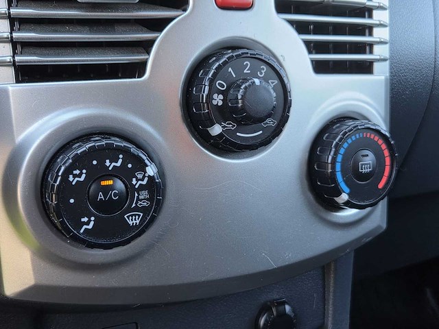 Daihatsu - 2008 - terios - 1.5-16v explore 2wd - 87-zn-rf - afbeelding 3 van  21