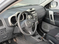 Daihatsu - 4x4 - terios - 1.5-16v adventure - personenauto - 2007 - afbeelding 2 van  25