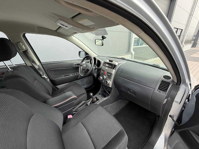 Daihatsu - 4x4 - terios - 1.5-16v adventure - personenauto - 2007 - afbeelding 4 van  25