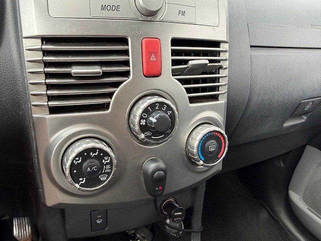 Daihatsu - 4x4 - terios - 1.5-16v adventure - personenauto - 2007 - afbeelding 9 van  25
