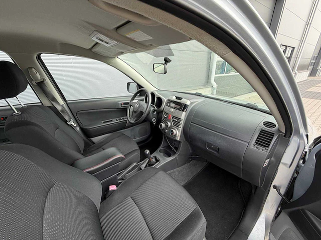 Daihatsu - 4x4 - terios - 1.5-16v adventure - personenauto - 2007 - afbeelding 4 van  25