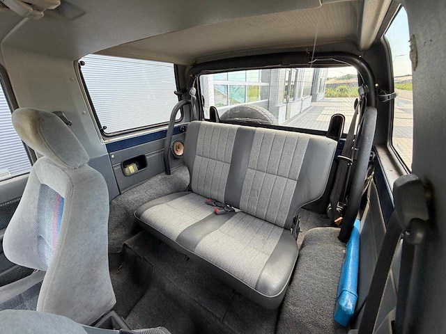 Daihatsu - feroza - 1.6 resin-top el ii - personenauto - 1991 - afbeelding 10 van  25
