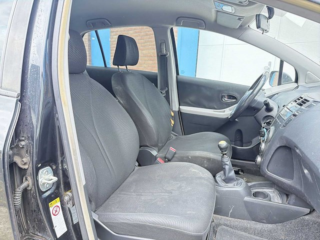Daihatsu charade 1.3 club car 2012 | 67-thb-7 i - afbeelding 23 van  28