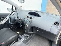 Daihatsu charade 1.3 club car 2012 | 67-thb-7 i - afbeelding 24 van  28