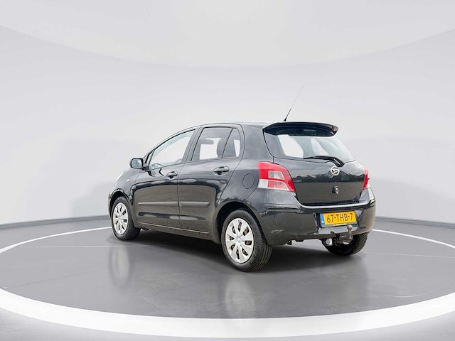 Daihatsu charade 1.3 club car 2012 | 67-thb-7 i - afbeelding 8 van  28