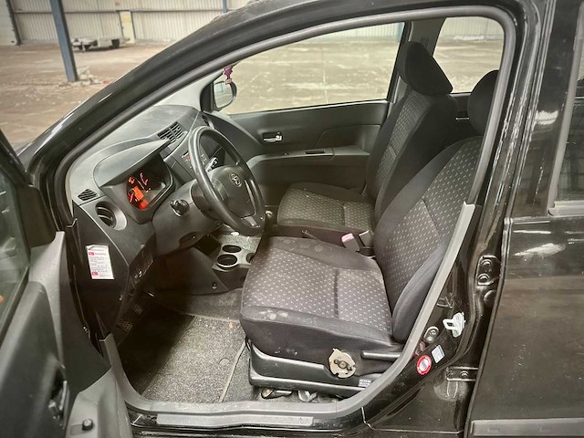 Daihatsu cuore 1.0 premium, 85-grt-8 - afbeelding 9 van  13