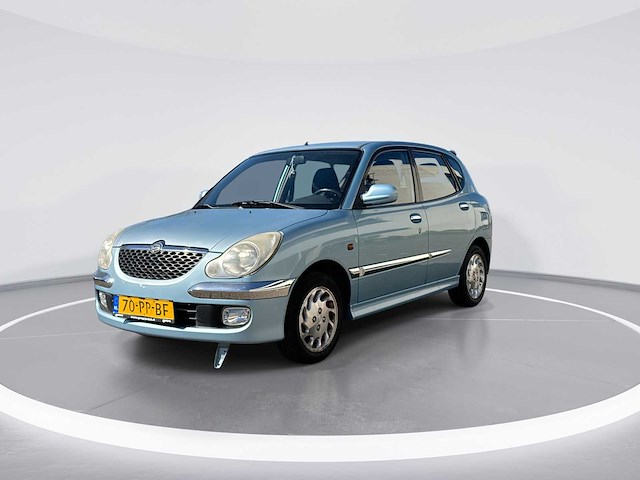 Daihatsu sirion 1.3-16v sr 2004 | 70-pp-bf - afbeelding 12 van  12