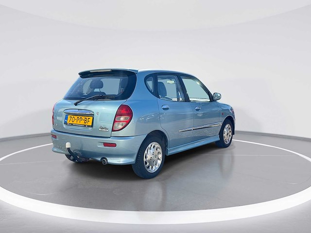 Daihatsu sirion 1.3-16v sr 2004 | 70-pp-bf - afbeelding 4 van  9
