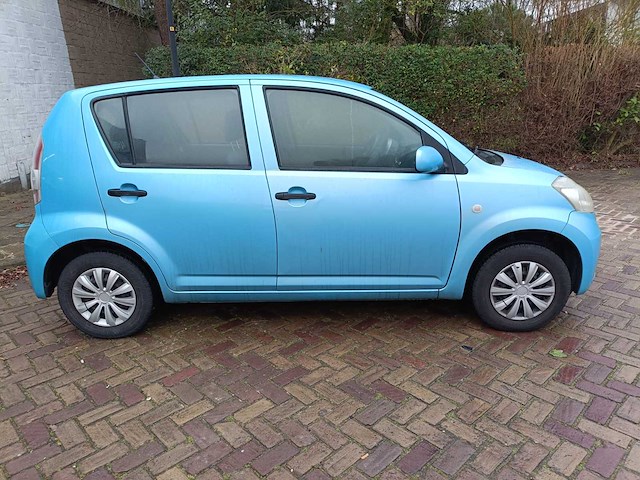 Daihatsu sirion 2 1.0 12v premium, 31-xn-kb - afbeelding 5 van  9