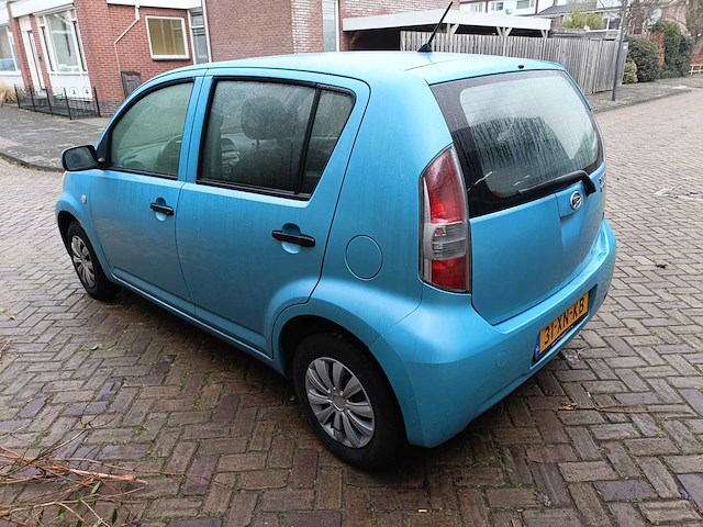 Daihatsu sirion 2 1.0 12v premium, 31-xn-kb - afbeelding 3 van  5
