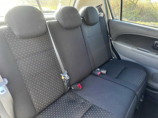 Daihatsu sirion 2 1.0-12v premium, 74-gbz-2 - afbeelding 4 van  11