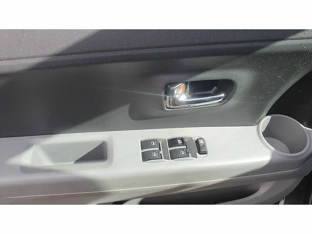 Daihatsu sirion 2 1.0-12v premium, 78-hfs-1 - afbeelding 12 van  12