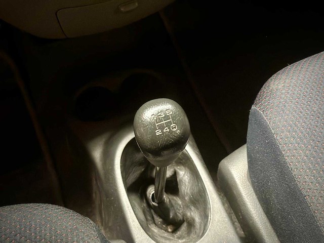 Daihatsu sirion 2 1.0 12v trend, 18-rn-kx - afbeelding 3 van  13