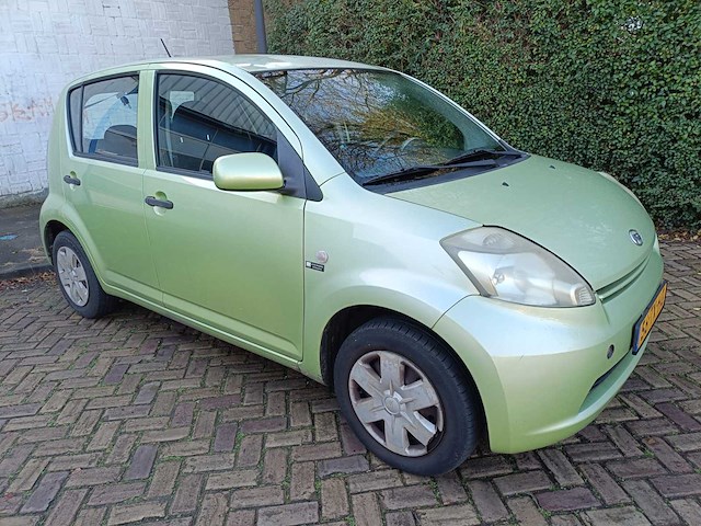 Daihatsu sirion 2 1.3-16v comfort, 56-tx-hg - afbeelding 10 van  15