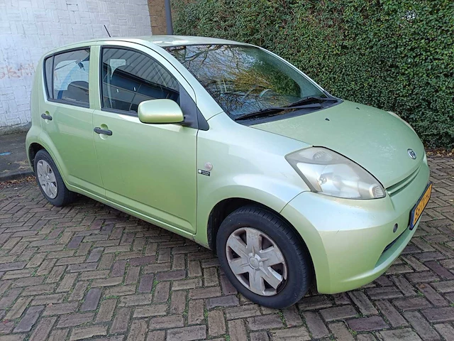 Daihatsu sirion 2 1.3-16v comfort, 56-tx-hg - afbeelding 10 van  15