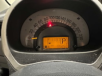 Daihatsu sirion 2 1.3-16v comfort 90pk 2005 (origineel-nl) automaat, 41-rp-tz - afbeelding 8 van  44