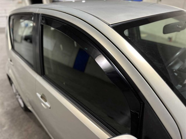 Daihatsu sirion 2 1.3-16v comfort 90pk 2005 (origineel-nl) automaat, 41-rp-tz - afbeelding 38 van  44