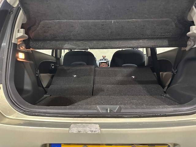 Daihatsu sirion 2 1.3-16v comfort 90pk 2005 (origineel-nl) automaat, 41-rp-tz - afbeelding 24 van  44