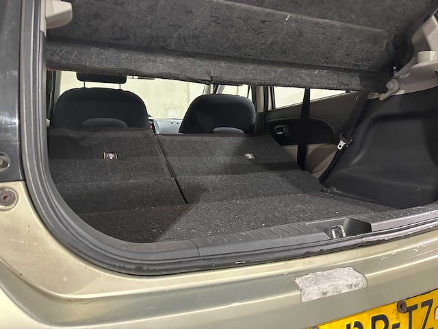 Daihatsu sirion 2 1.3-16v comfort 90pk 2005 (origineel-nl) automaat, 41-rp-tz - afbeelding 25 van  44