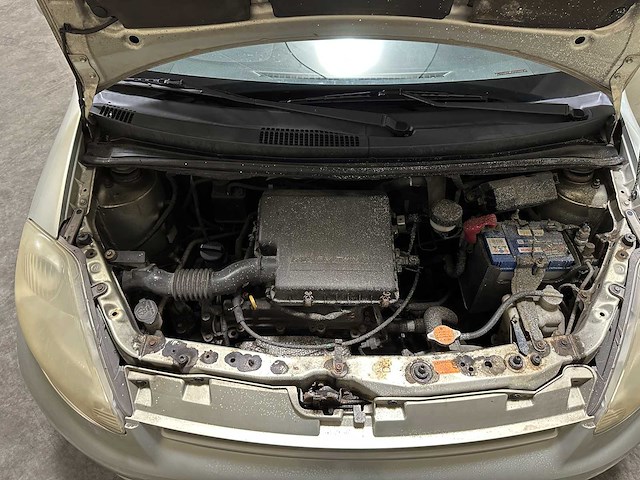 Daihatsu sirion 2 1.3-16v comfort 90pk 2005 (origineel-nl) automaat, 41-rp-tz - afbeelding 28 van  44