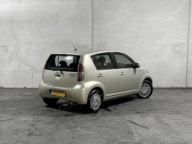 Daihatsu sirion 2 1.3-16v comfort 90pk 2005 (origineel-nl) automaat, 41-rp-tz - afbeelding 2 van  45