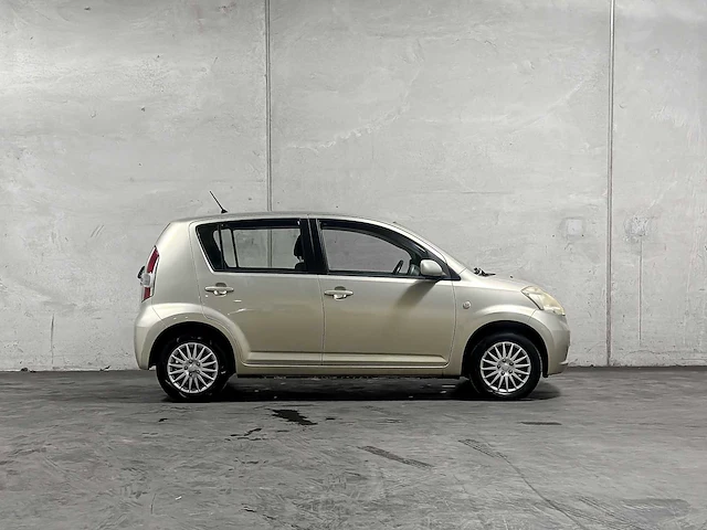 Daihatsu sirion 2 1.3-16v comfort 90pk 2005 (origineel-nl) automaat, 41-rp-tz - afbeelding 44 van  45