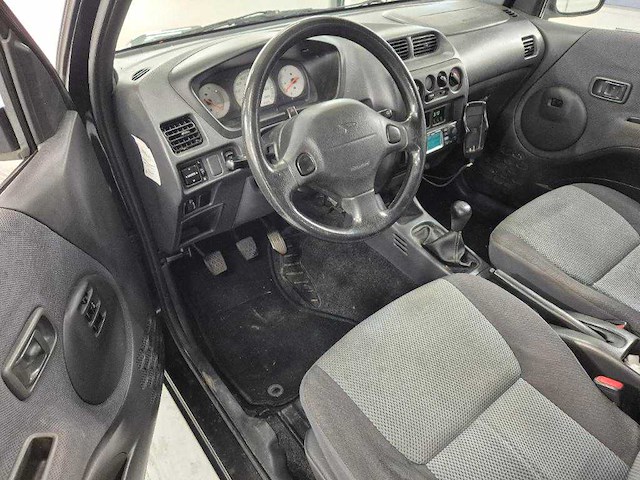 Daihatsu terios 1.3 sxe, 46-pb-pn - afbeelding 9 van  11