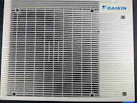 Daikin 5041440 rooster tbv buitenunit - afbeelding 1 van  2